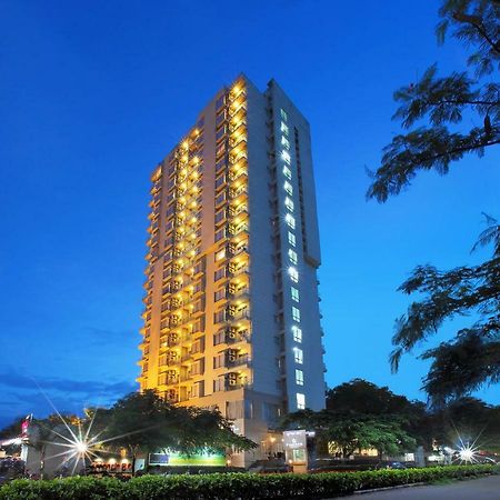 Starlit Suites Bangalore Kammasandra Buitenkant foto