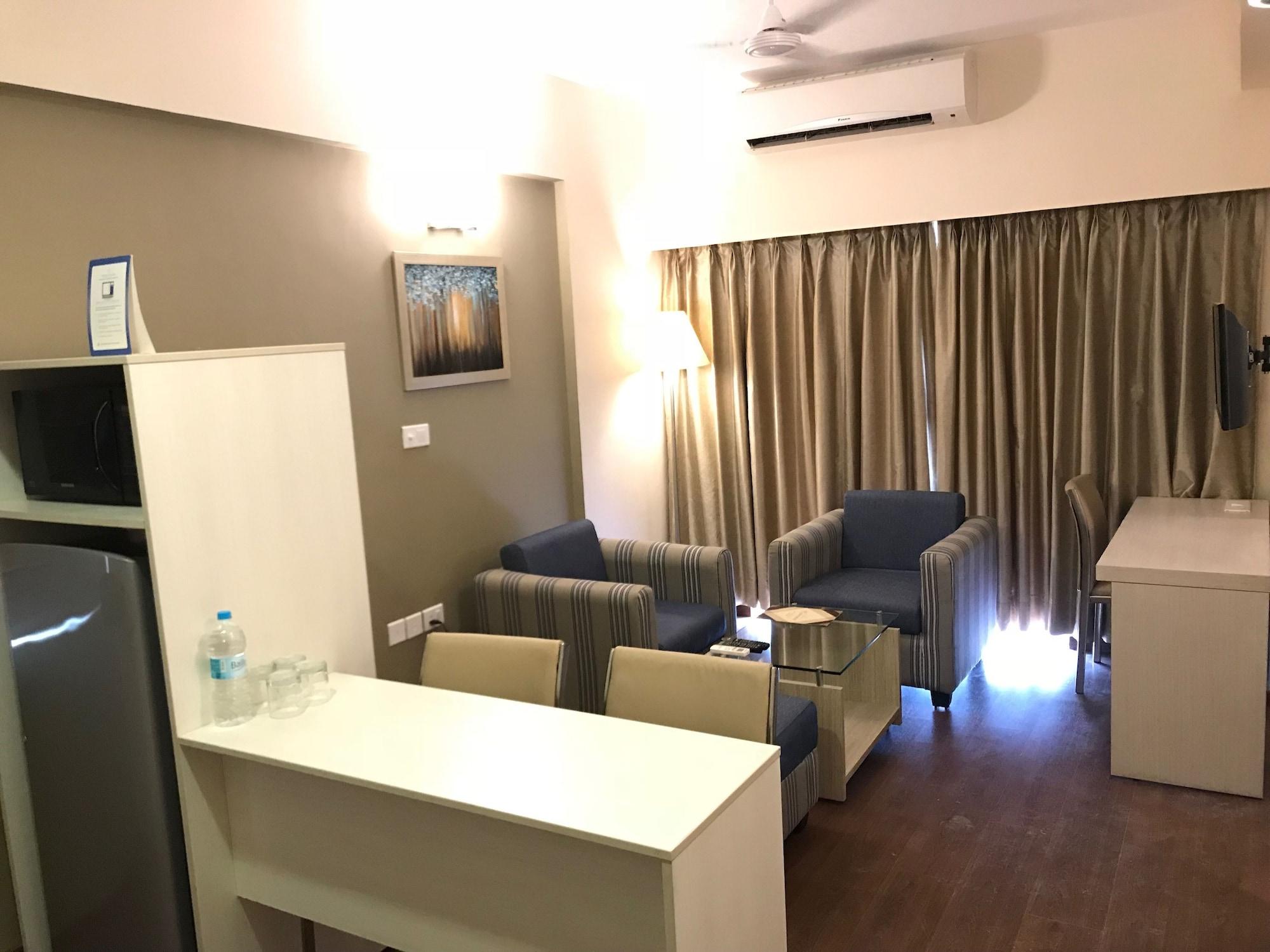 Starlit Suites Bangalore Kammasandra Buitenkant foto