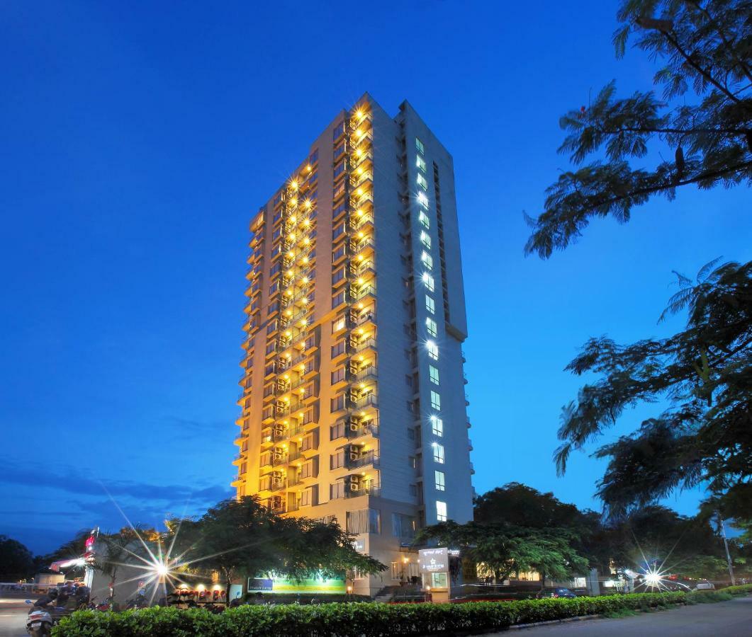 Starlit Suites Bangalore Kammasandra Buitenkant foto