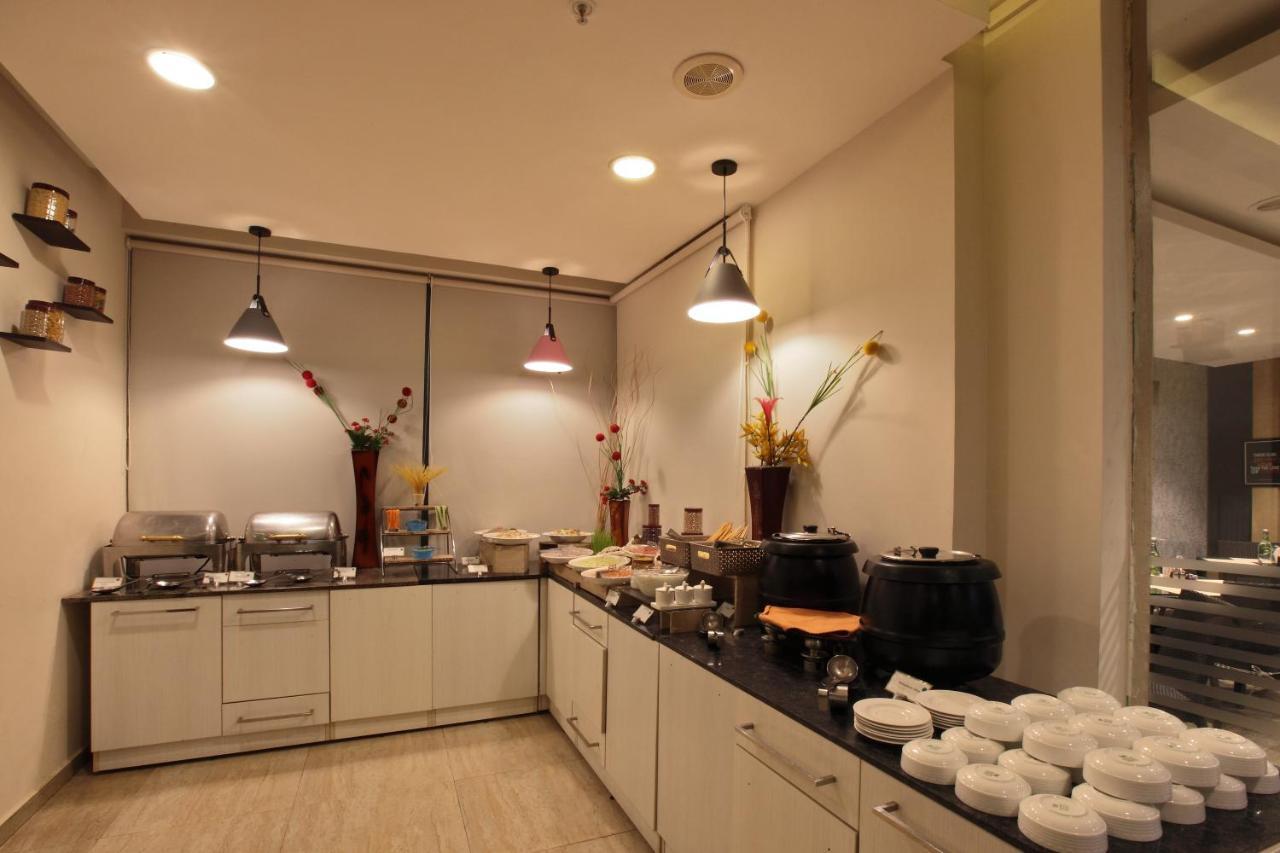 Starlit Suites Bangalore Kammasandra Buitenkant foto