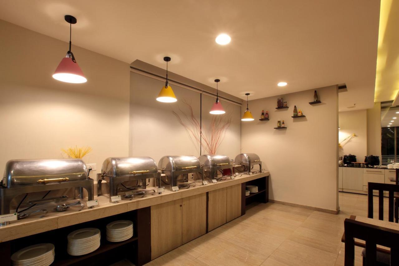 Starlit Suites Bangalore Kammasandra Buitenkant foto