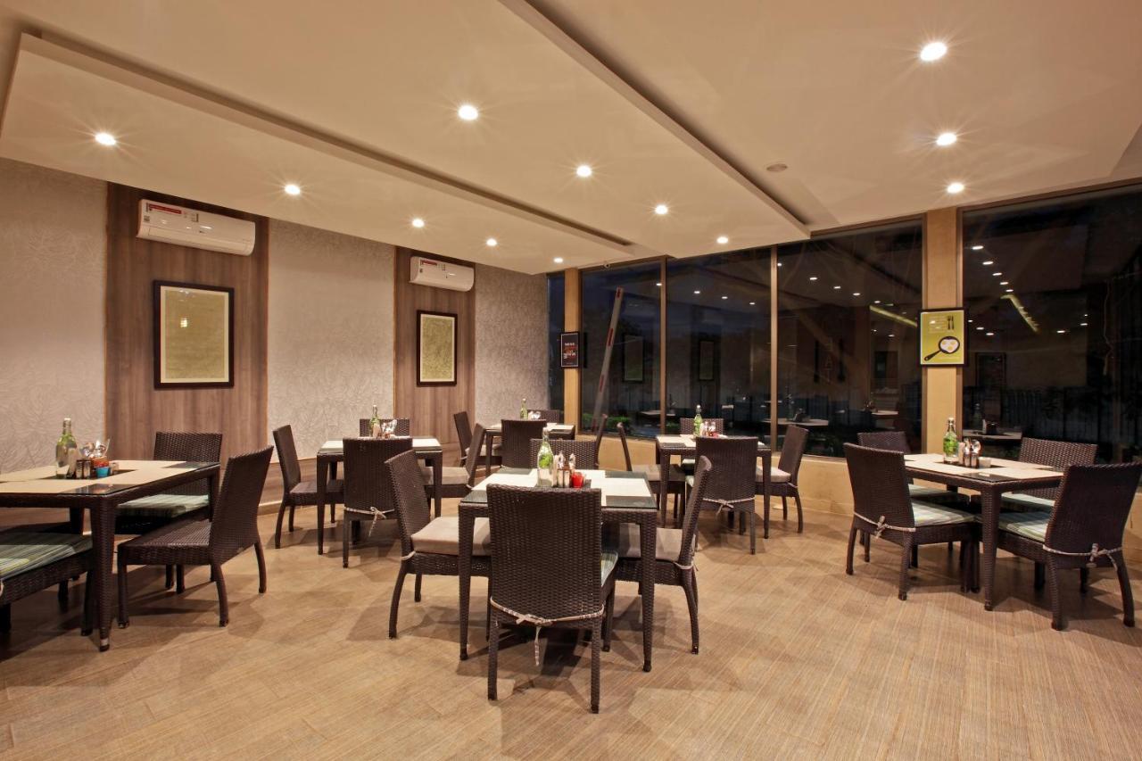 Starlit Suites Bangalore Kammasandra Buitenkant foto
