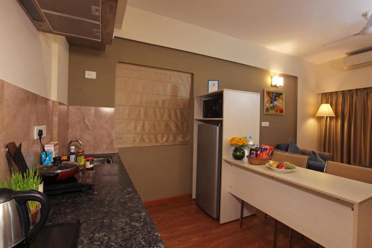 Starlit Suites Bangalore Kammasandra Buitenkant foto